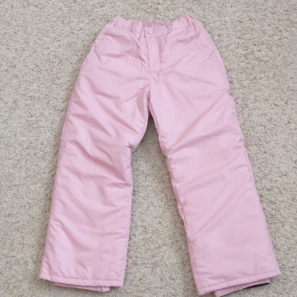New never worn girls snow pants!